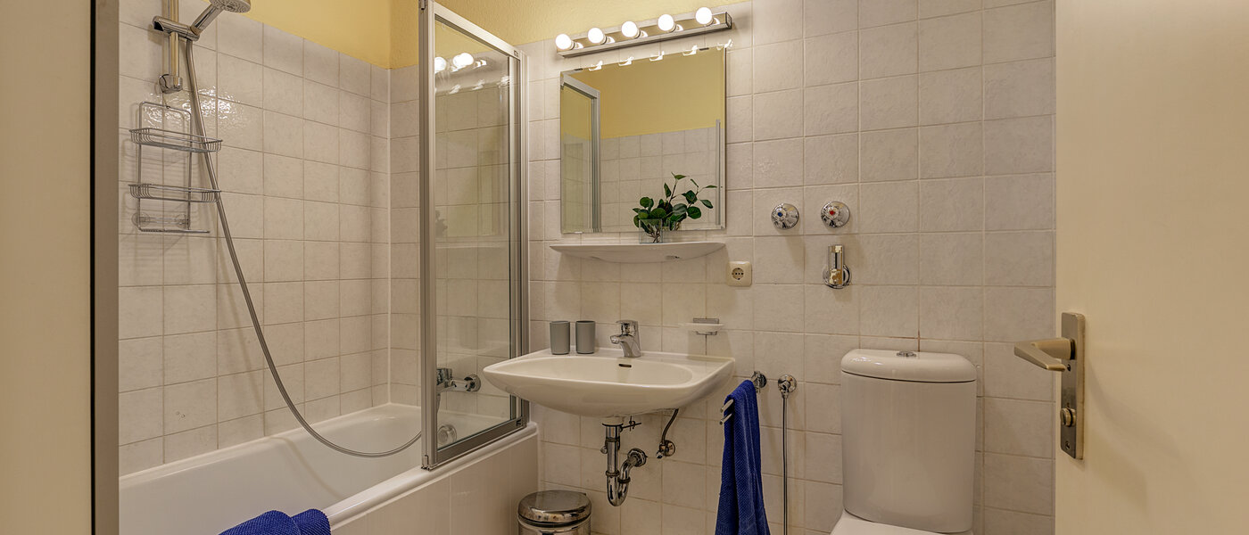 appartement München Schwabing (rechts der Leopoldstraße) 01 salle de bain 1666