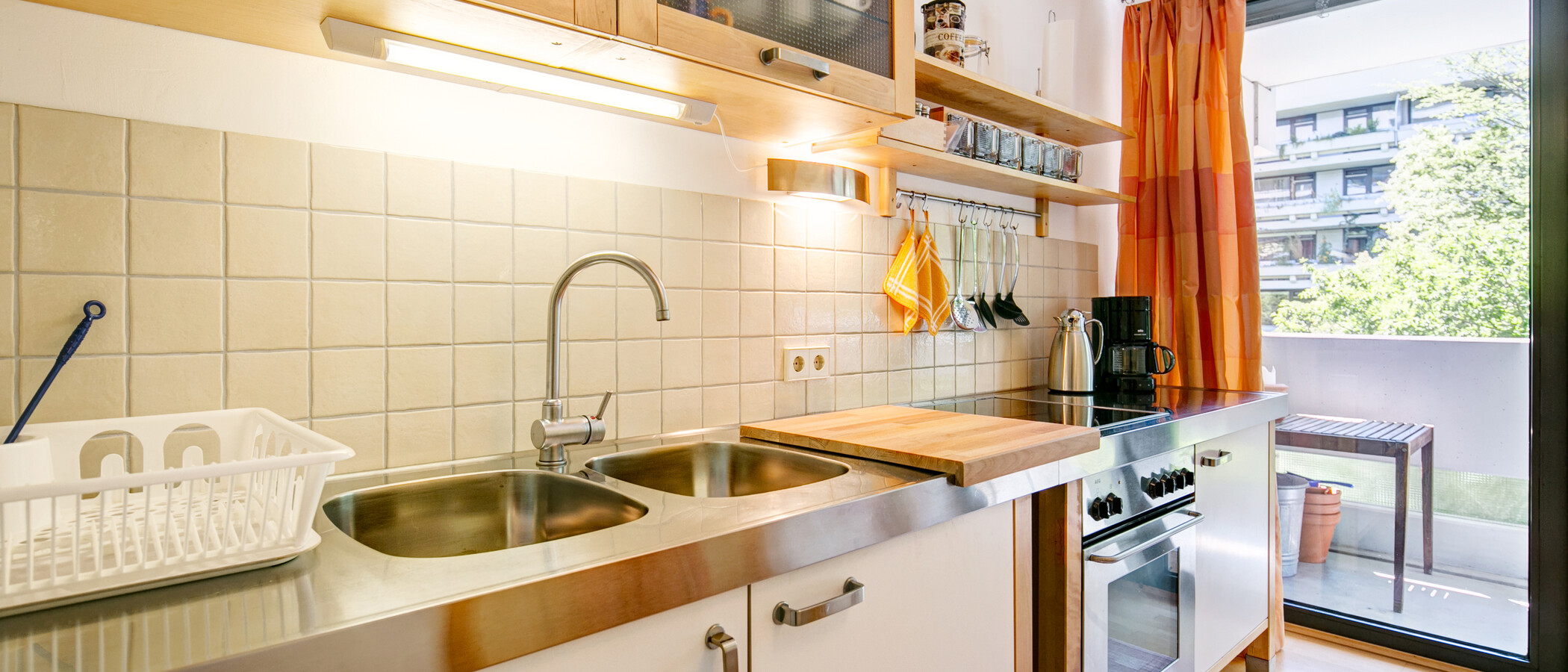 appartement München Schwabing-Nord (zw. Belgrad- & Leopoldstraße) 01 cuisine 1675