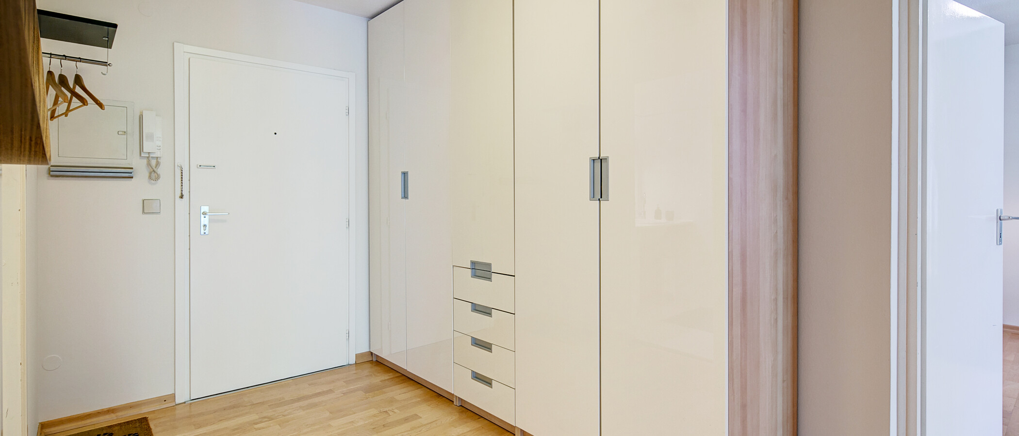 appartement München Schwabing-Nord (zw. Belgrad- & Leopoldstraße) 03 entrée/couloir 1675