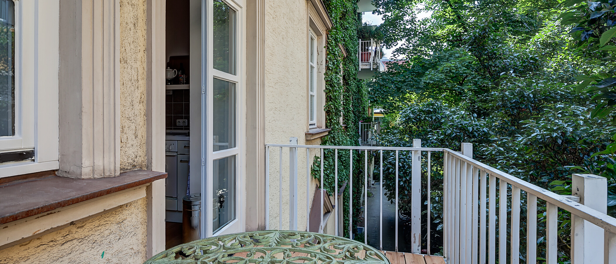 appartement München Schwabing (links der Leopoldstraße) 03 balcon 1797