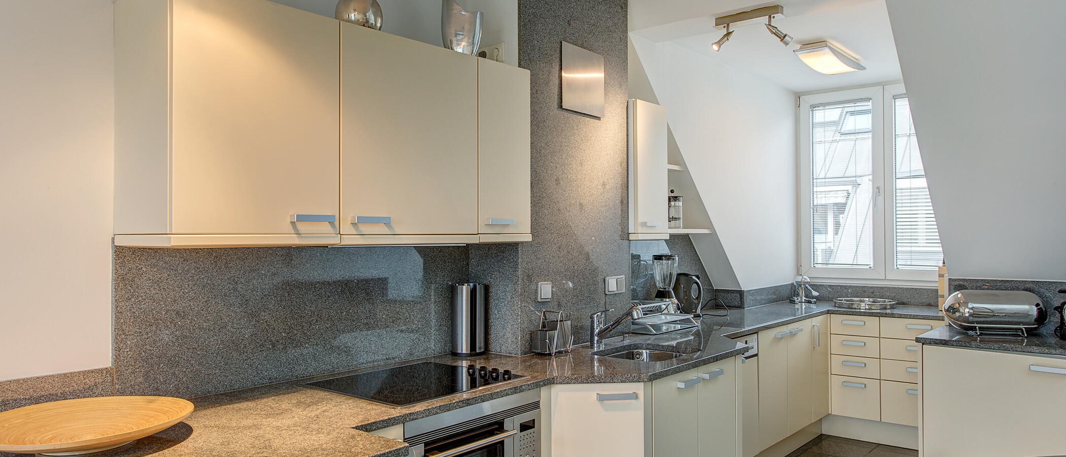 appartement style maisonnette München Schwabing (rechts der Leopoldstraße) 01 cuisine 2018