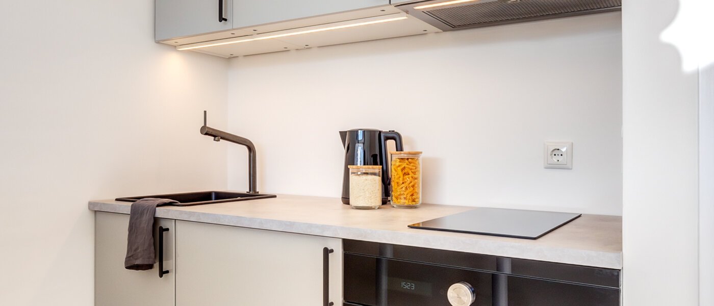 studio München Schwabing-Nord (zw. Leopoldstraße & Englischen Garten) 01 cuisine 2242