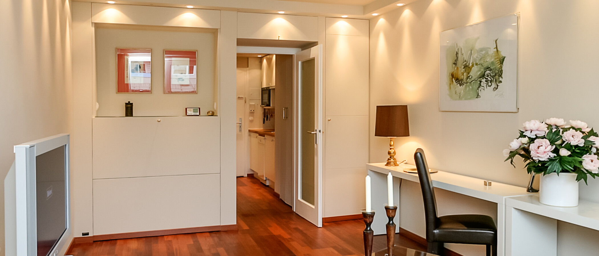 studio München Schwabing (links der Leopoldstraße) 02 salon 2333