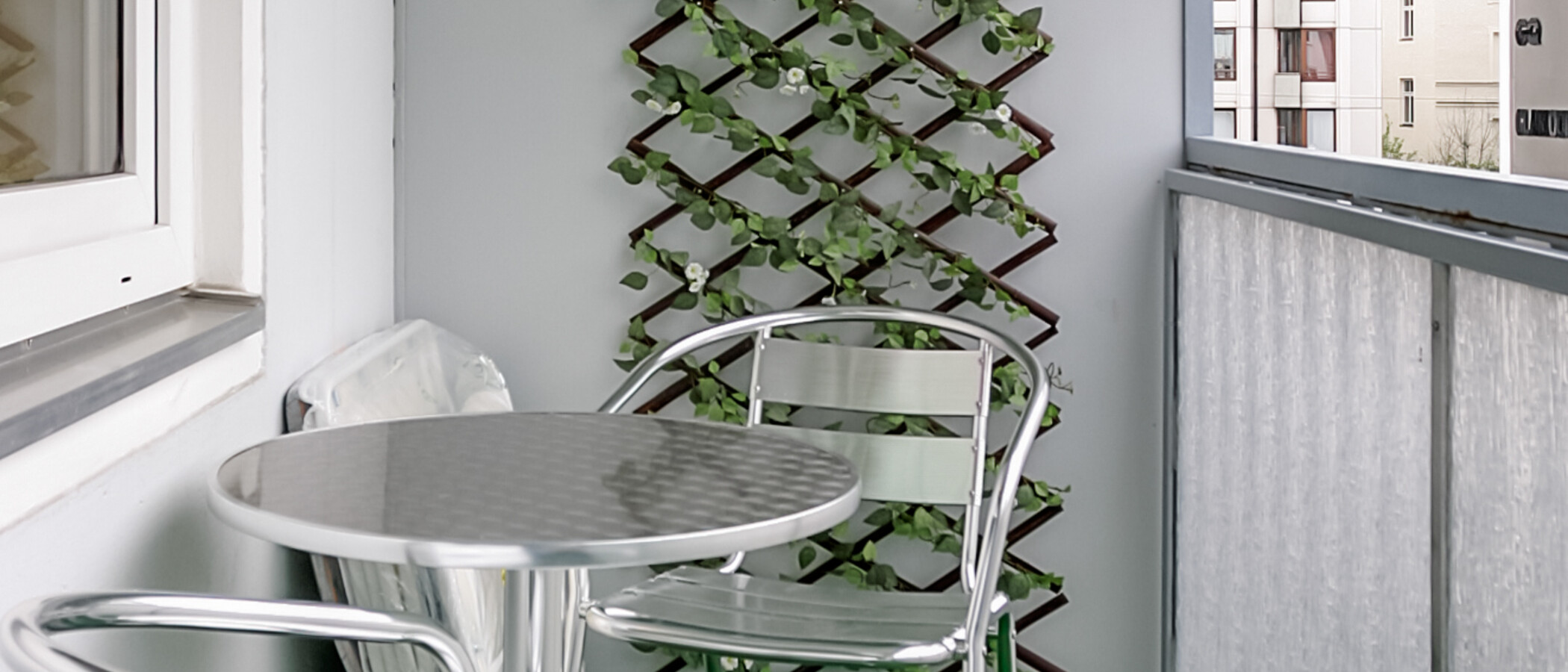 studio München Schwabing (links der Leopoldstraße) 02 balcon 2333