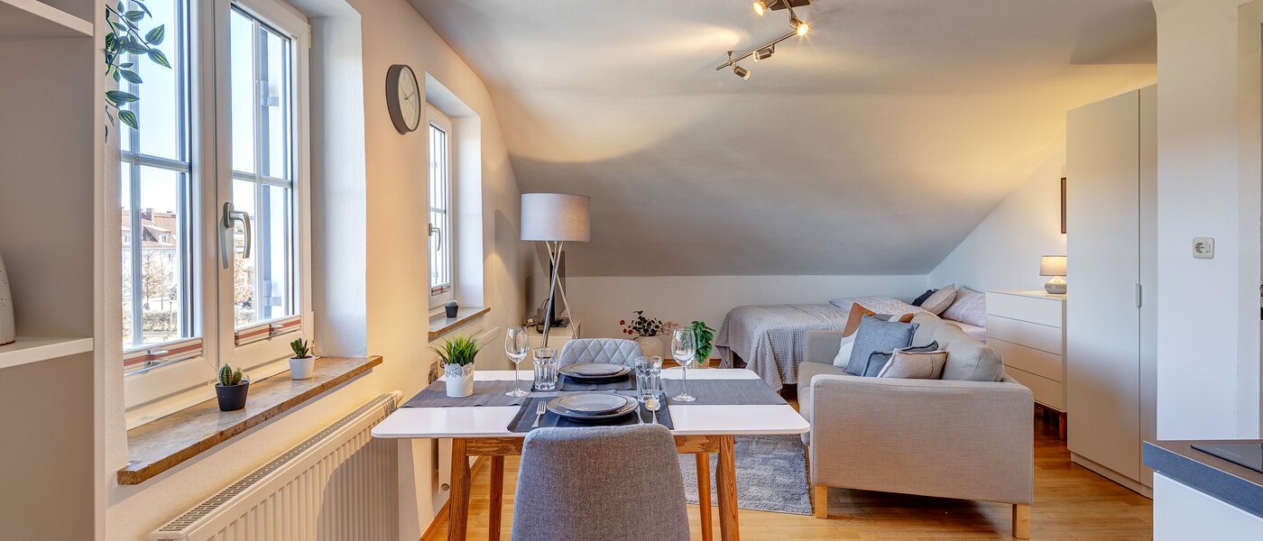 studio München Sendling-Westpark 02 pièce à vivre 2380