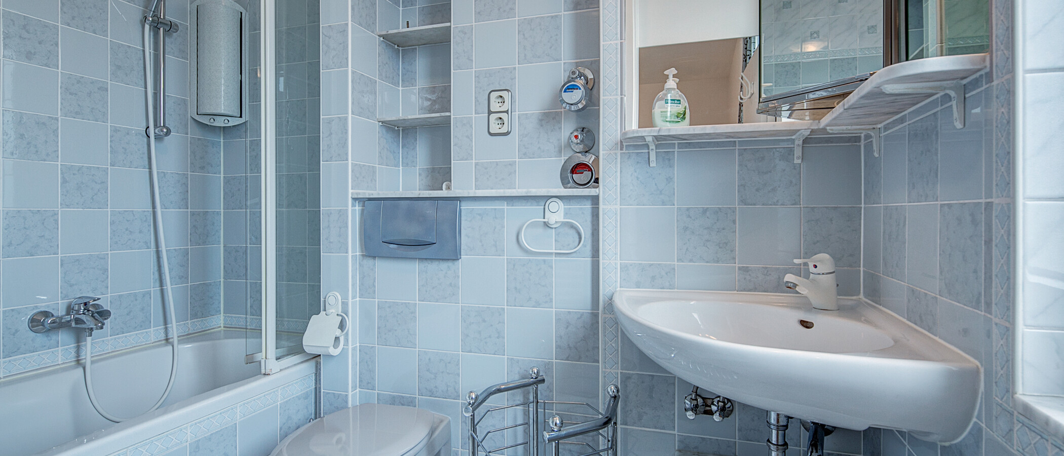 appartement avec terrasse sur le toit München Maxvorstadt 01 salle de bain 255
