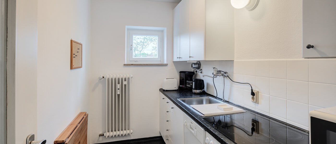 appartement München Schwabing-Nord (zw. Belgrad- & Leopoldstraße) 01 cuisine 2635