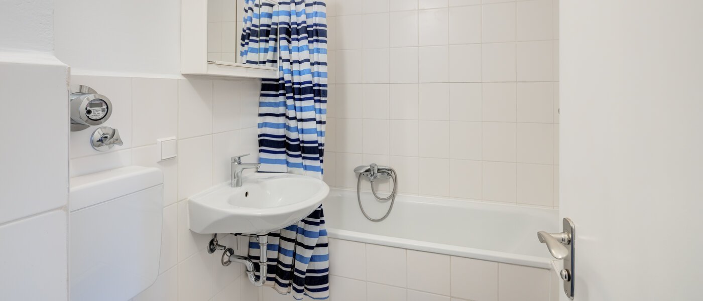 appartement München Schwabing-Nord (zw. Belgrad- & Leopoldstraße) 01 salle de bain 2635