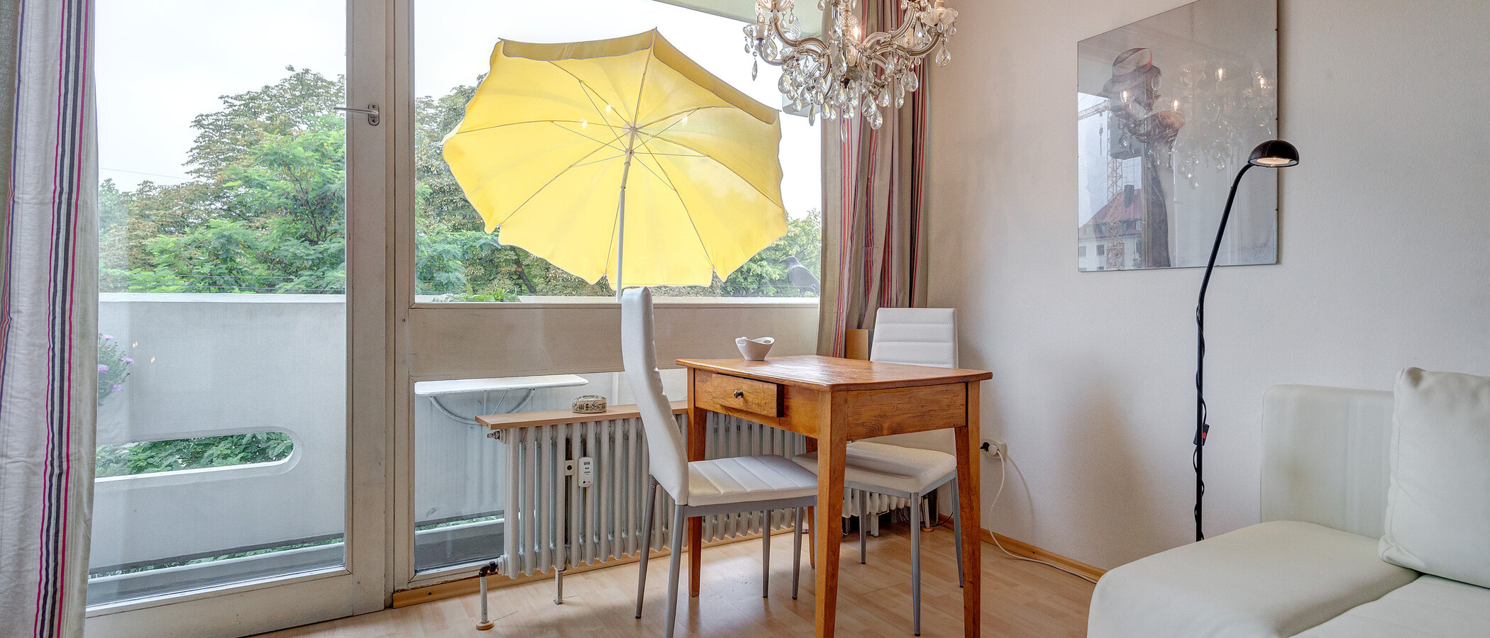 studio München Schwabing (links der Leopoldstraße) 01 salle à manger 2684