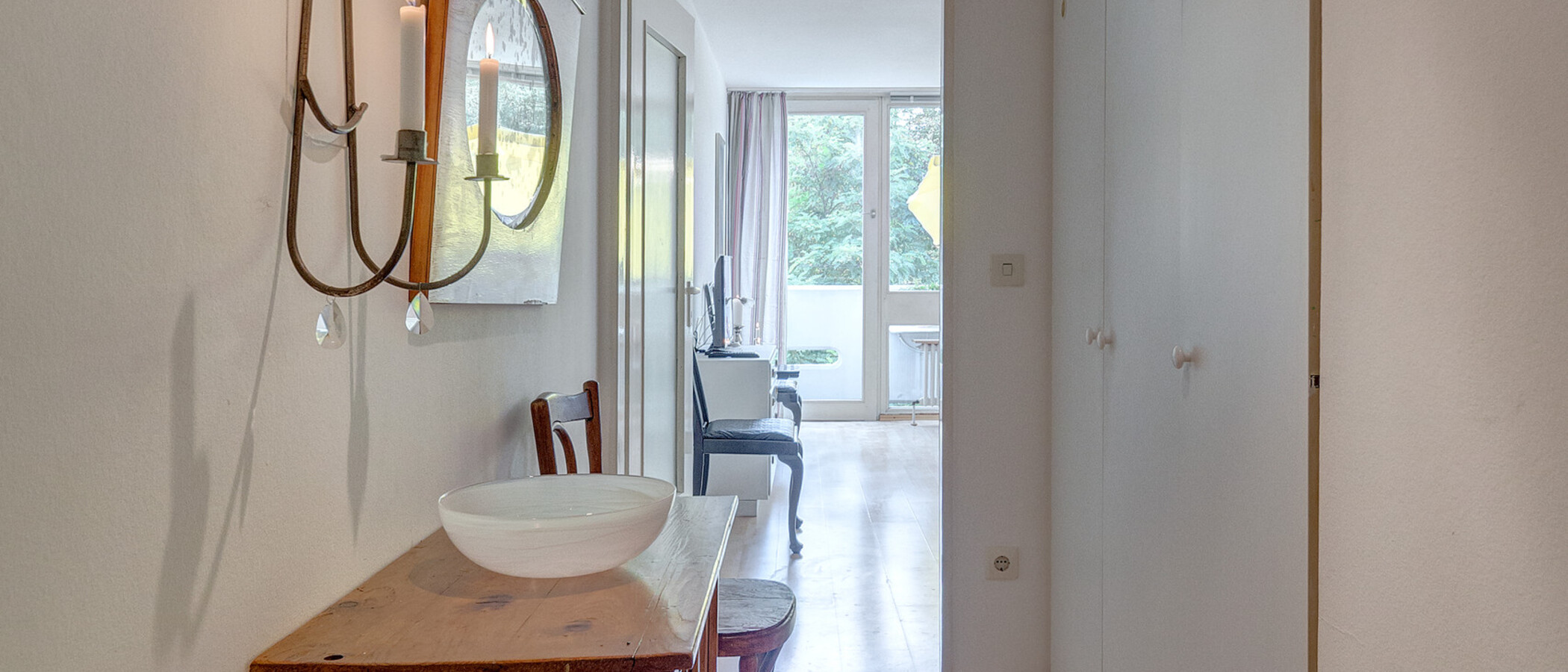 studio München Schwabing (links der Leopoldstraße) 01 entrée/couloir 2684