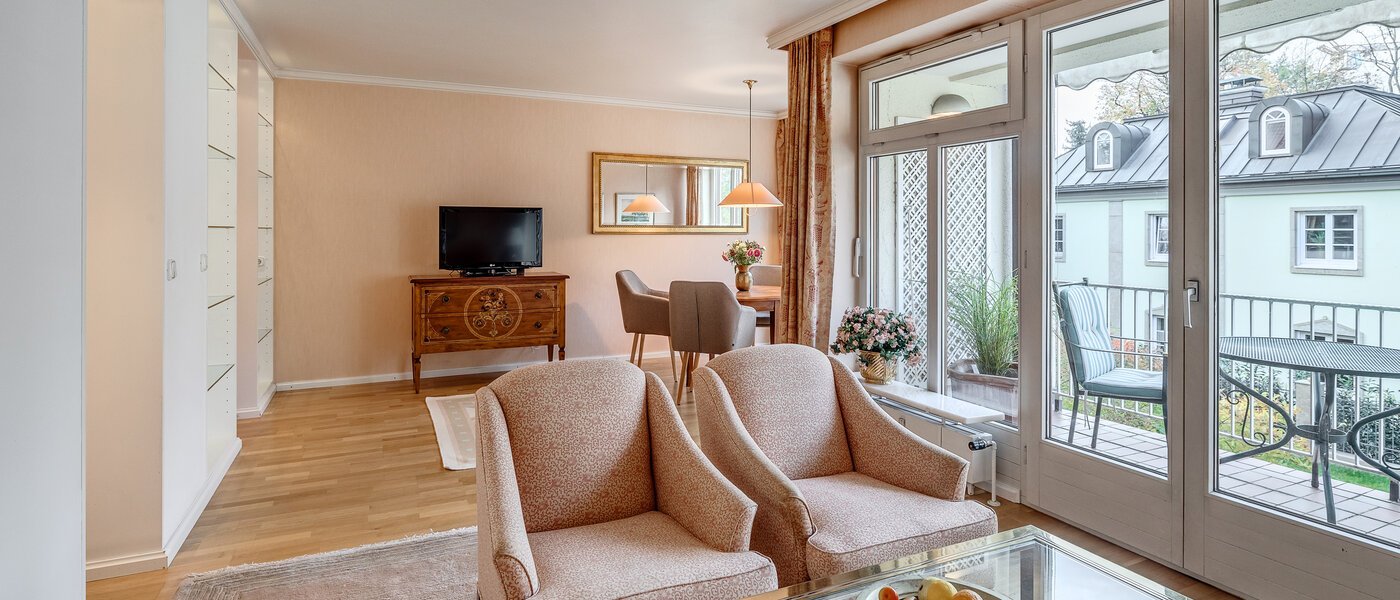 appartement München Schwabing (rechts der Leopoldstraße) 04 pièce à vivre 2699