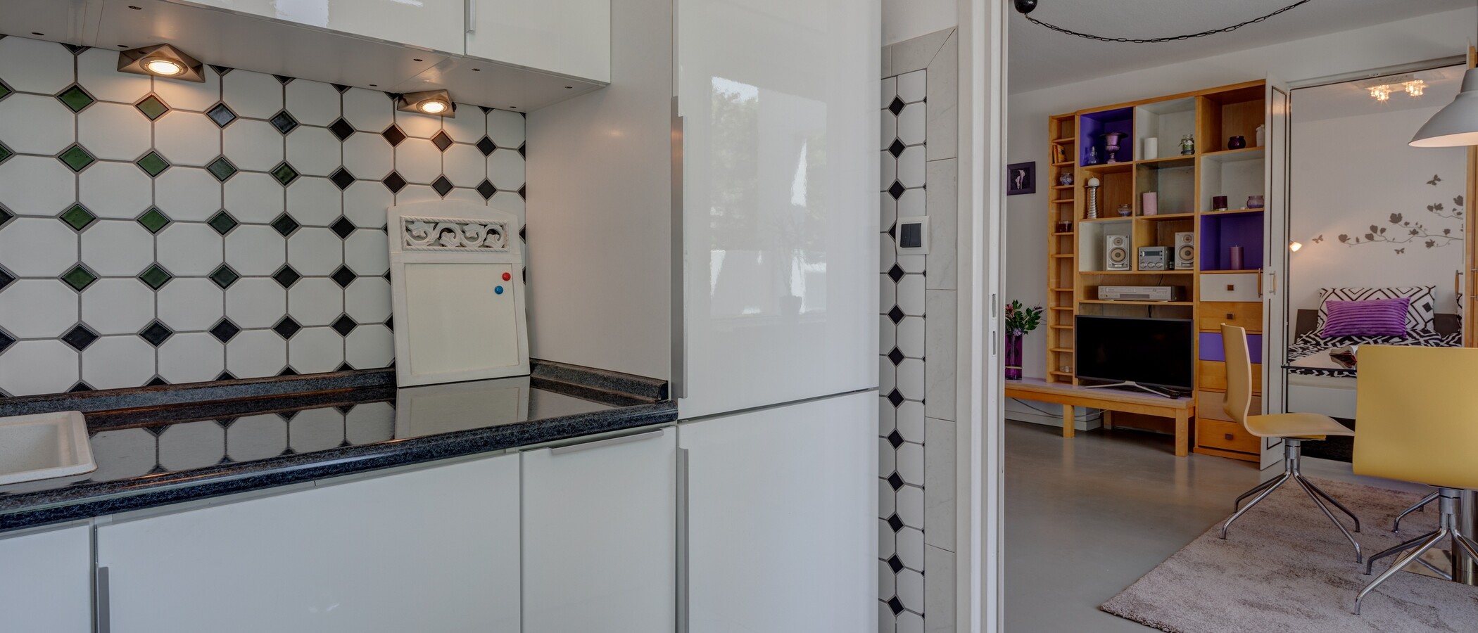 appartement avec terrasse sur le toit München Neuhausen 03 cuisine 2774