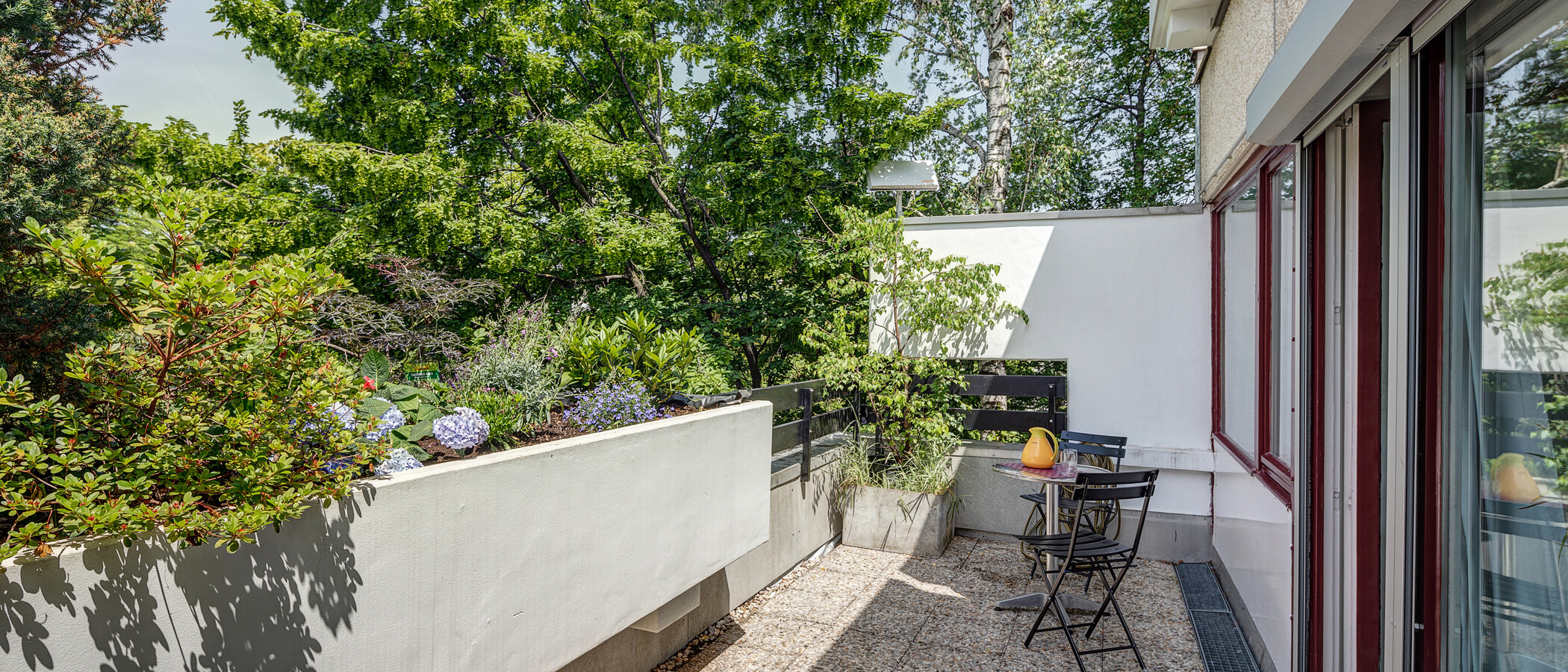 appartement avec terrasse sur le toit München Neuhausen 03 terrasse 2774