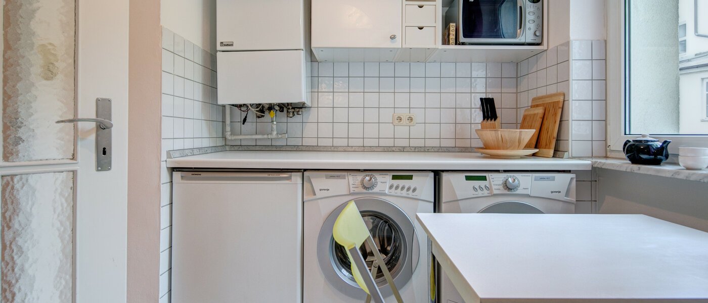appartement München Schwabing-Nord (zw. Leopoldstraße & Englischen Garten) 03 cuisine 3091