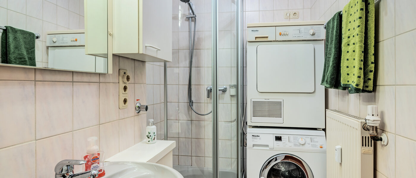 appartement München Harlaching 01 salle de bain 3096