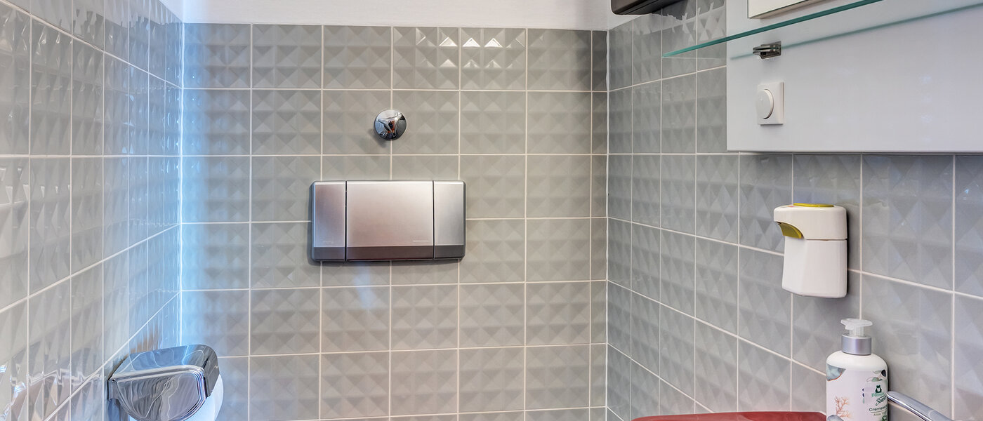 appartement München Harlaching 01 deux toilettes 3096