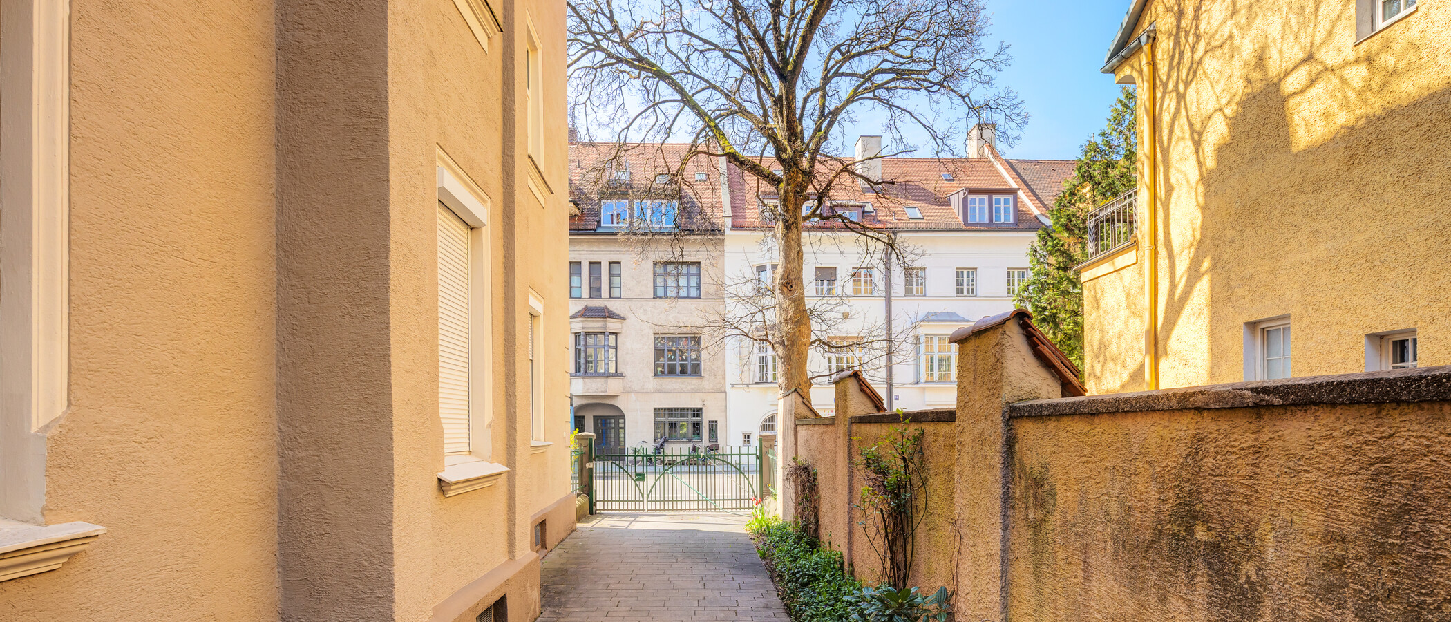 appartement München Schwabing (rechts der Leopoldstraße) 02 cour intérieure 319