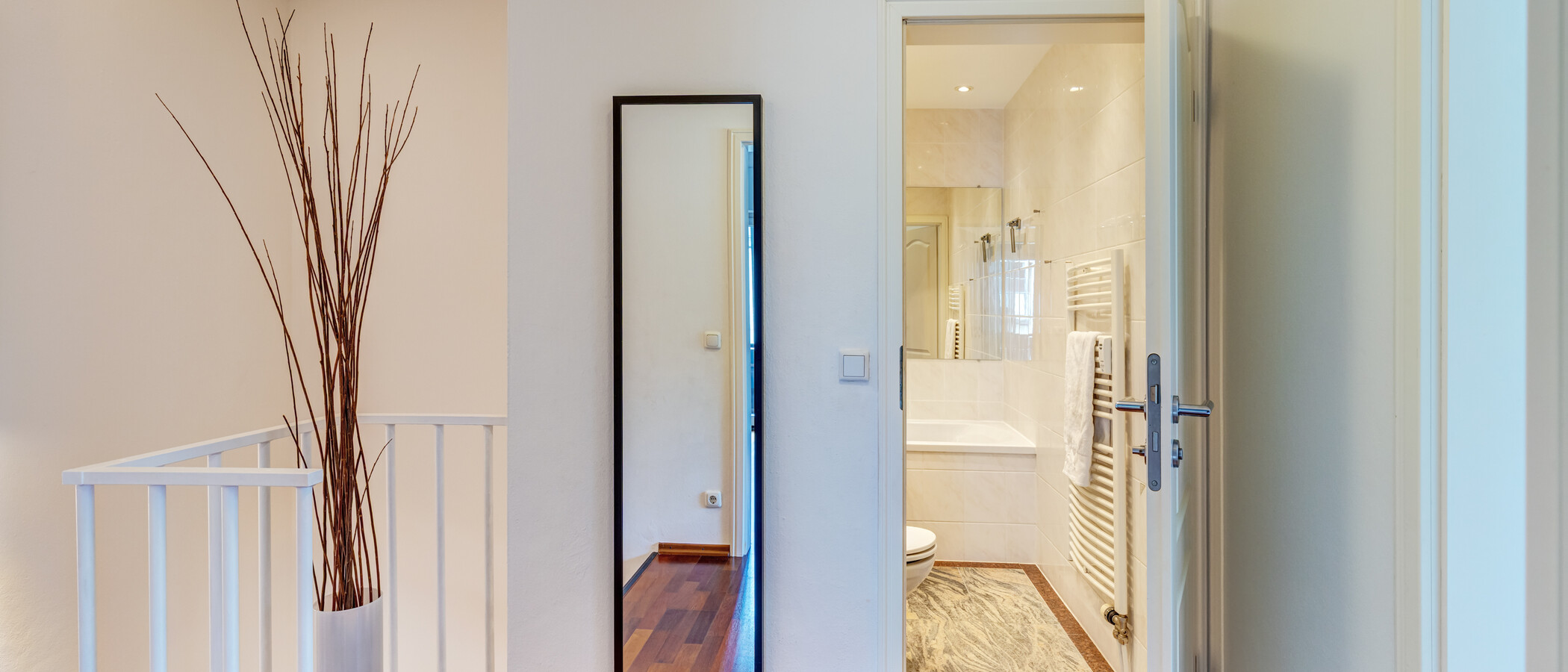 appartement style maisonnette München Herzogpark 08 entrée/couloir 3249