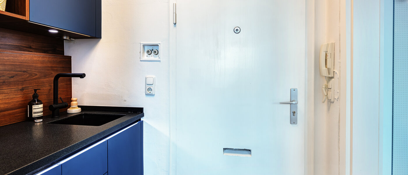 studio München Neuhausen 01 entrée/couloir 3328