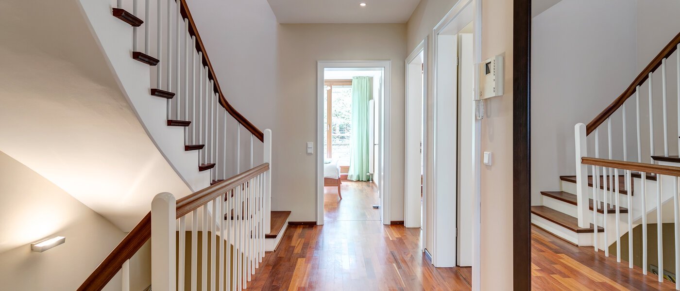 maison mitoyenne München Schwabing (links der Leopoldstraße) 04 entrée/couloir 3396