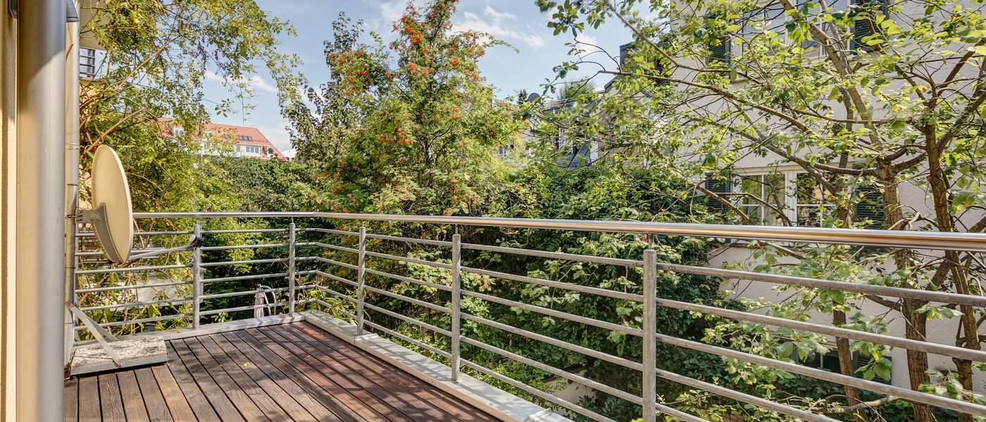 maison mitoyenne München Schwabing (links der Leopoldstraße) 03 balcon 3396