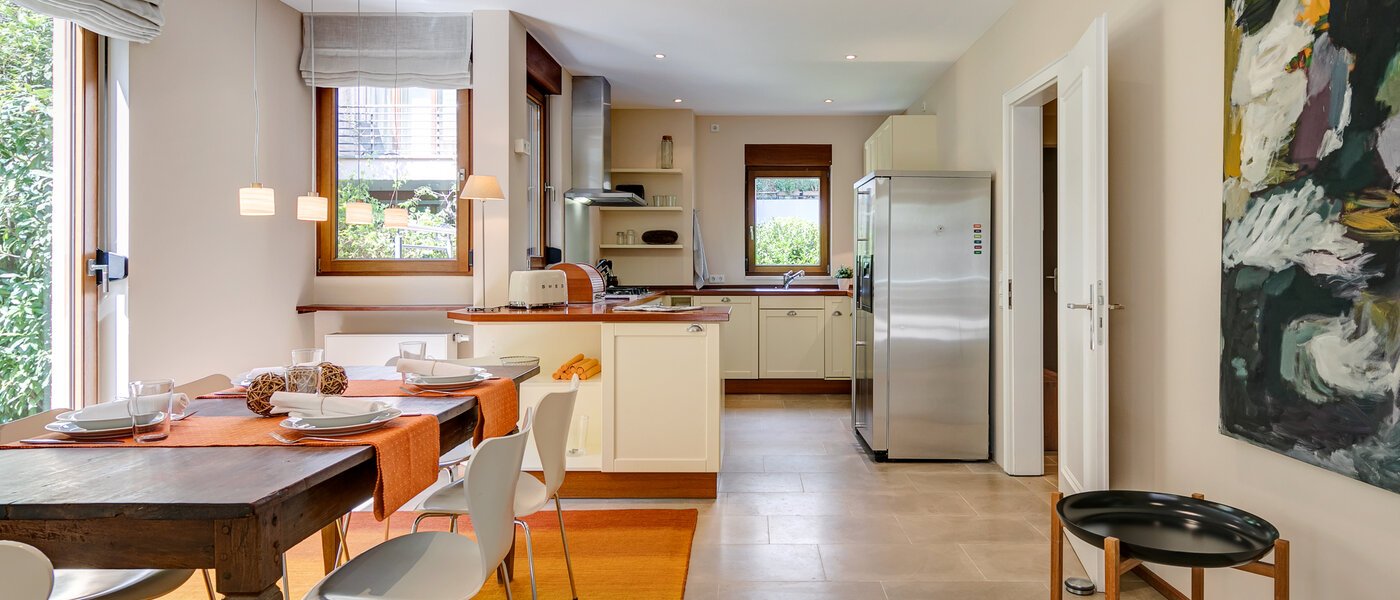 maison mitoyenne München Schwabing (links der Leopoldstraße) 02 salle à manger 3396