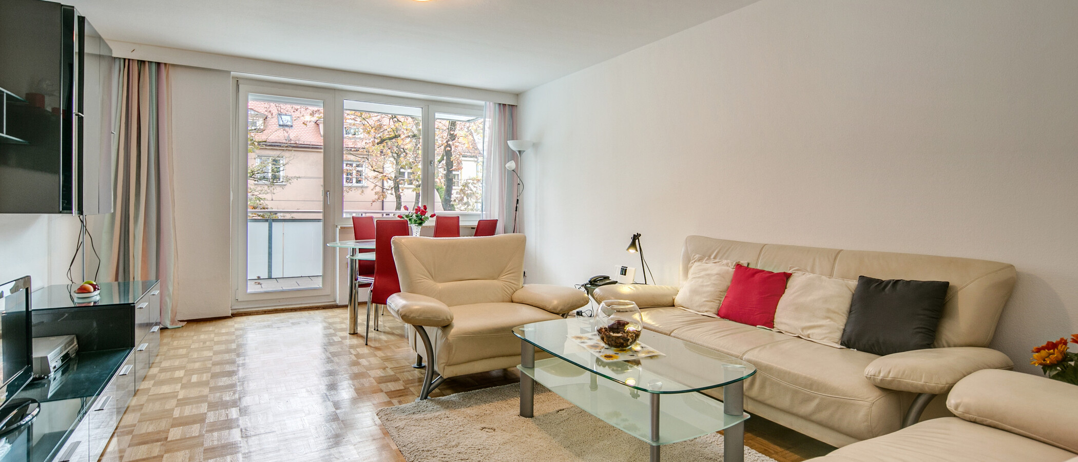 appartement München Schwabing-Nord (zw. Belgrad- & Leopoldstraße) 01 salon 342