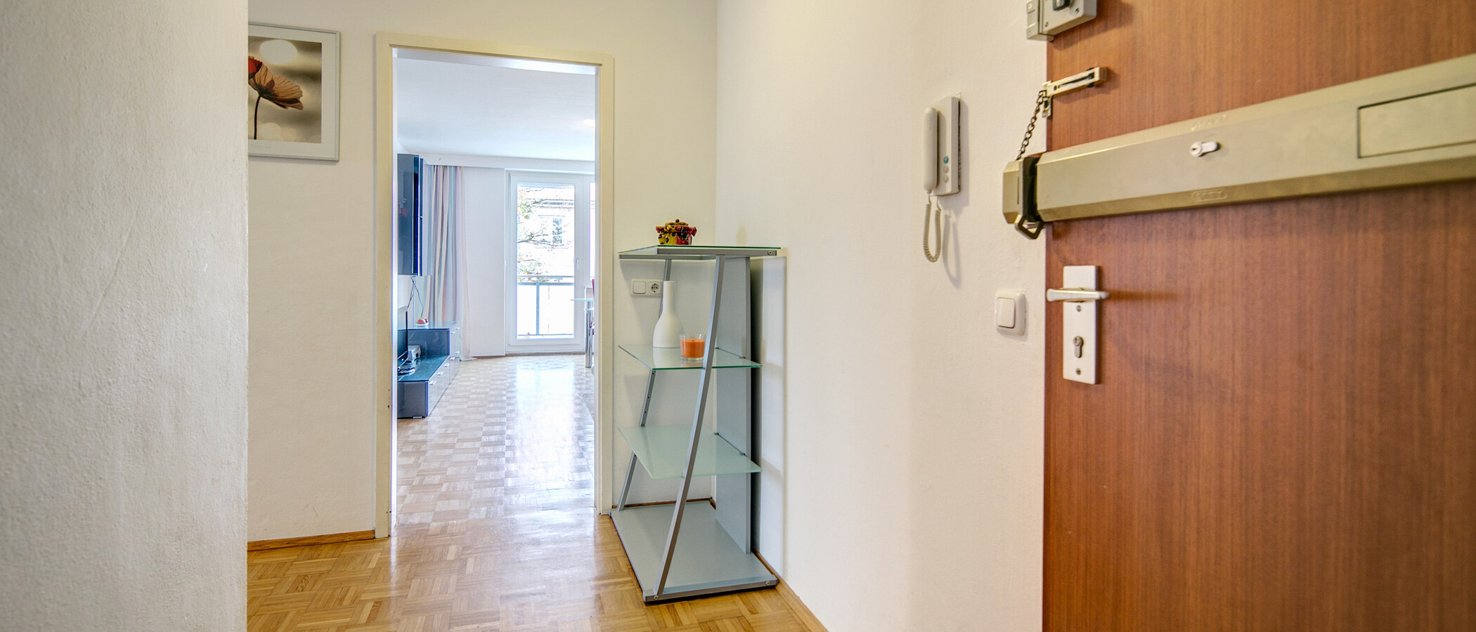 appartement München Schwabing-Nord (zw. Belgrad- & Leopoldstraße) 01 entrée/couloir 342