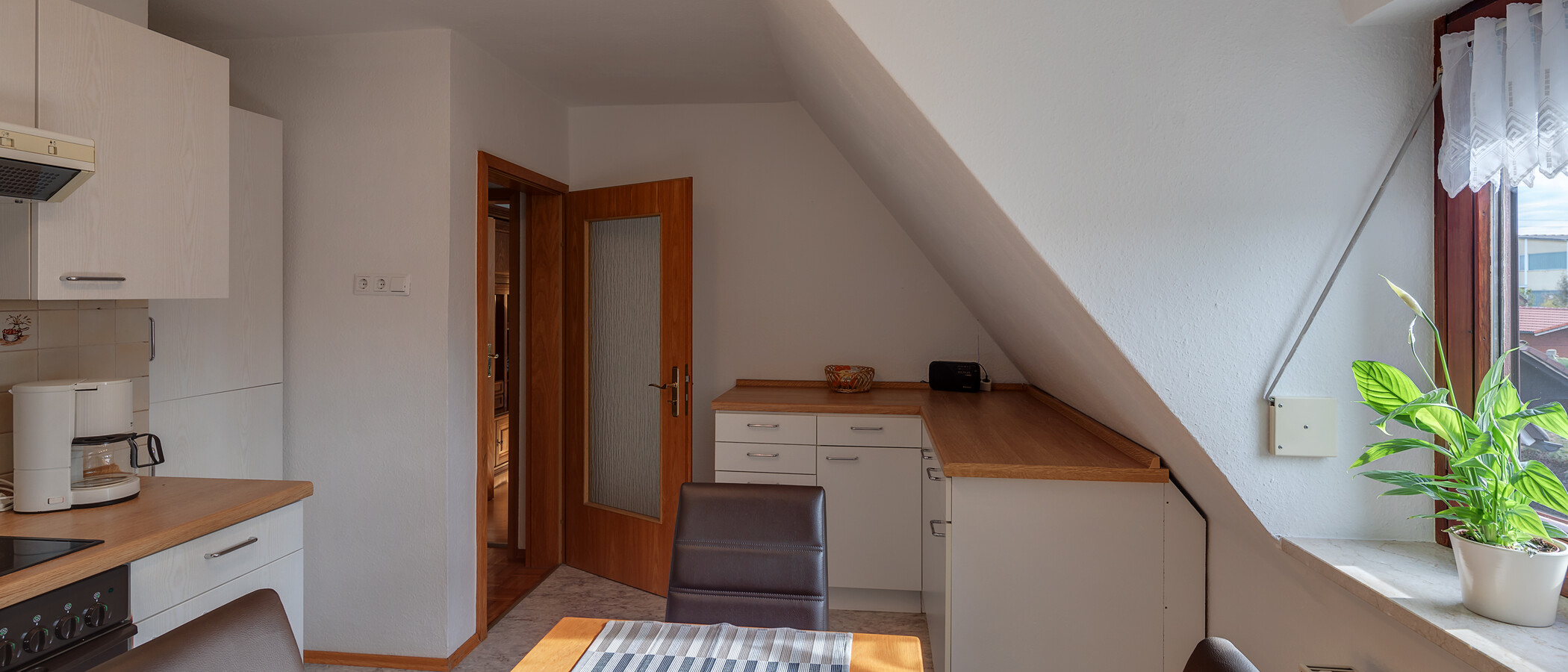 appartement sous les toits Ismaning 03 cuisine 3466