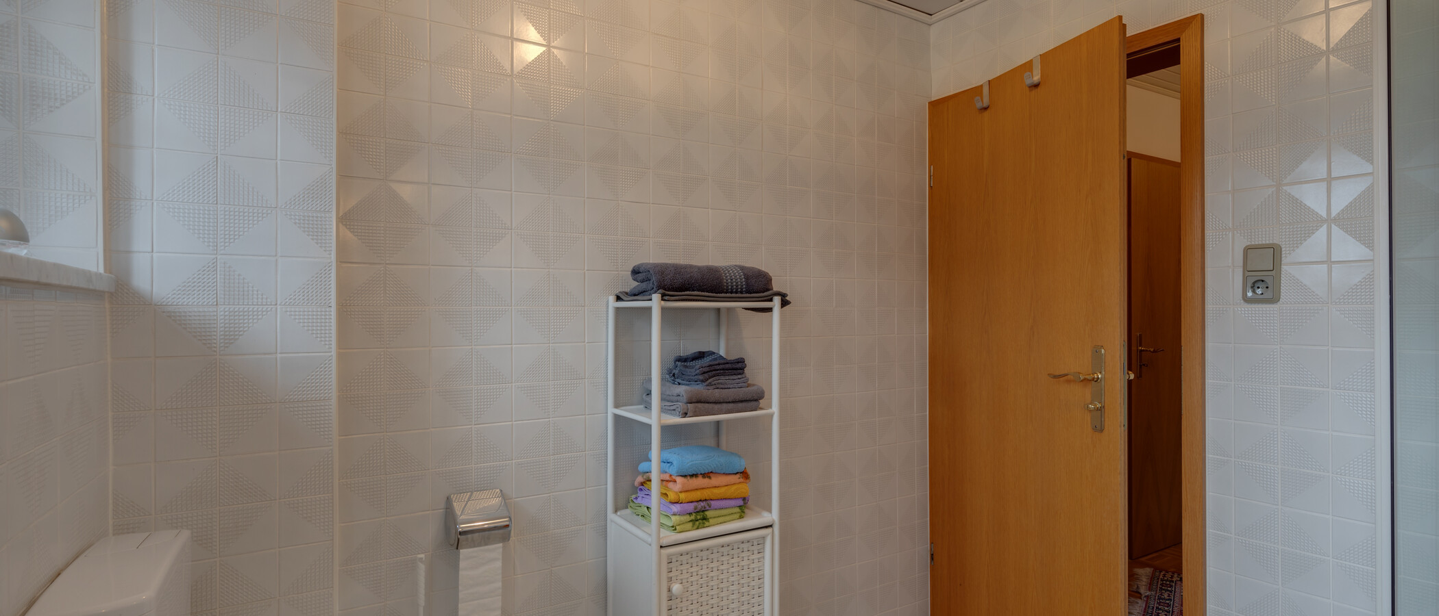appartement sous les toits Ismaning 03 salle de bain 3466