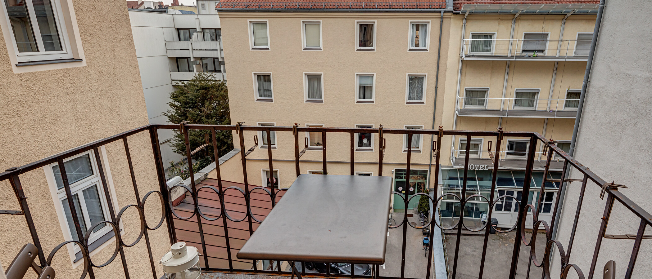 appartement München Maxvorstadt - Universitätsviertel 01 balcon 3560