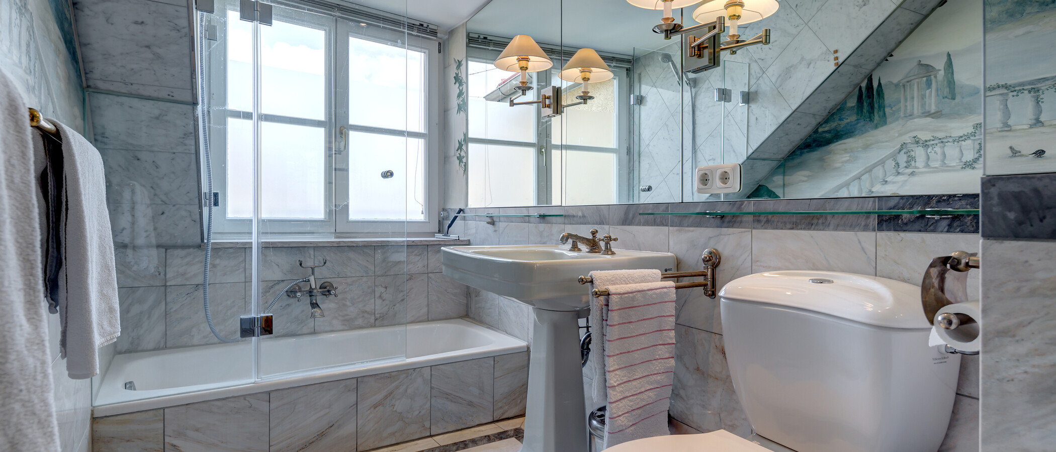 appartement avec mezzanine München Schwabing (links der Leopoldstraße) 01 salle de bain 3679