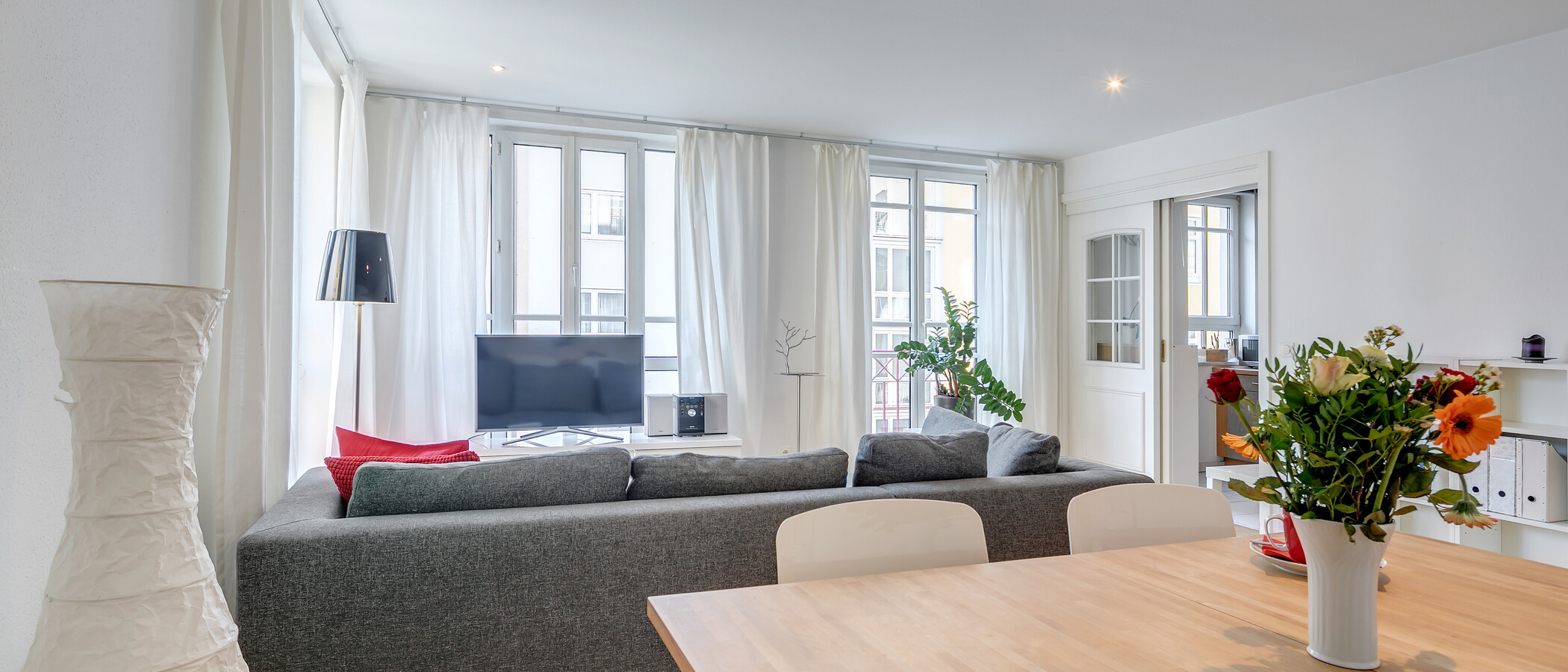 appartement München Maxvorstadt - Rund um den Josephsplatz 04 salon 3735