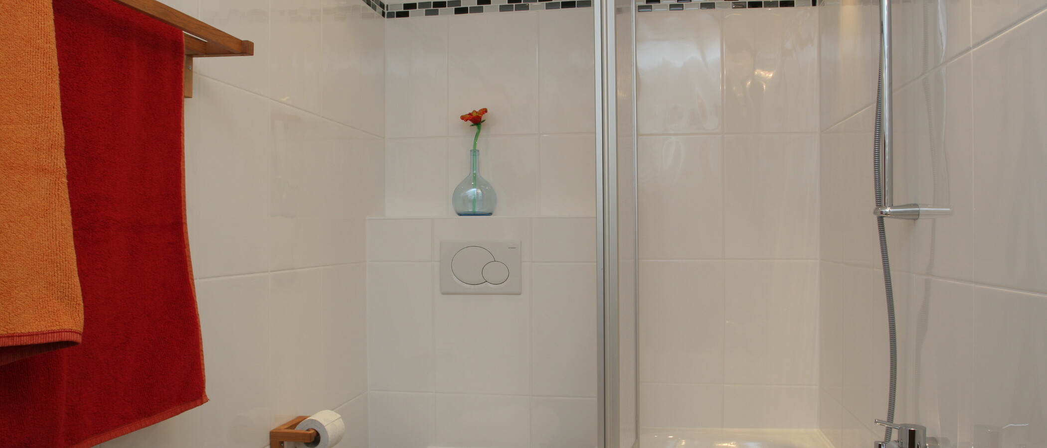 appartement avec terrasse sur le toit München Lehel 03 salle de bain 3850