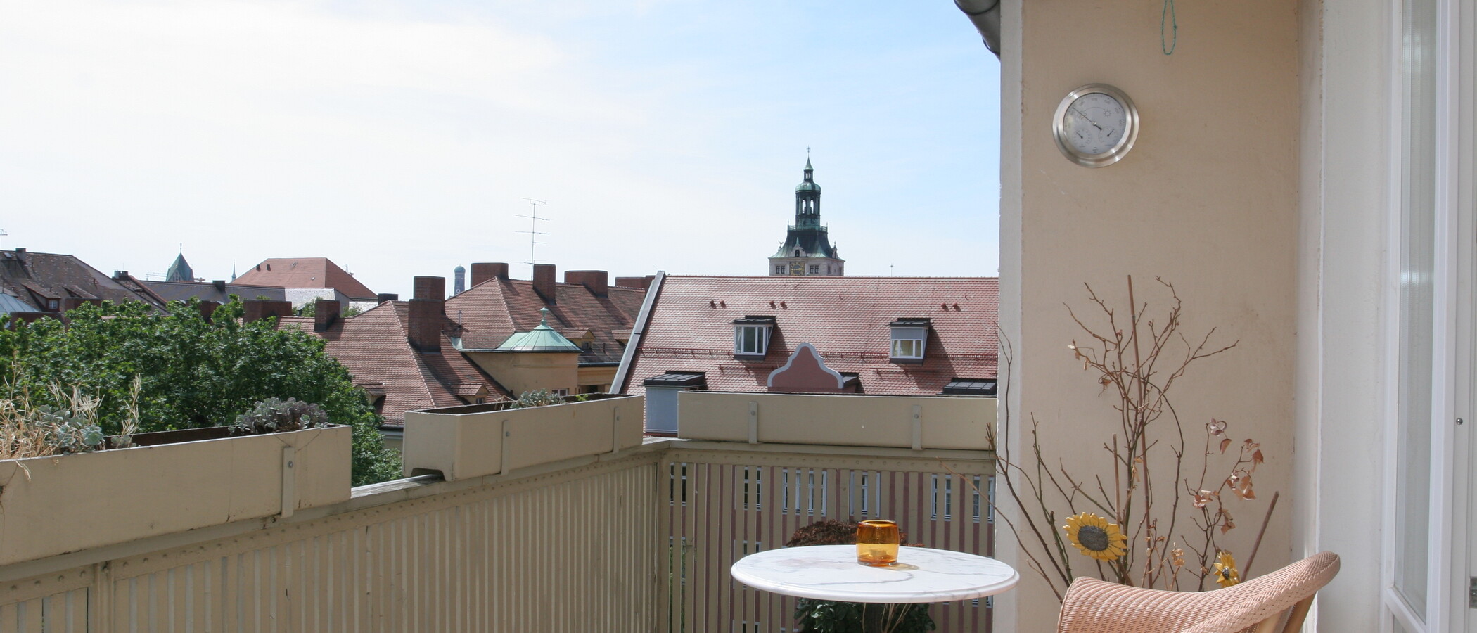 appartement avec terrasse sur le toit München Lehel 01 balcon 3850