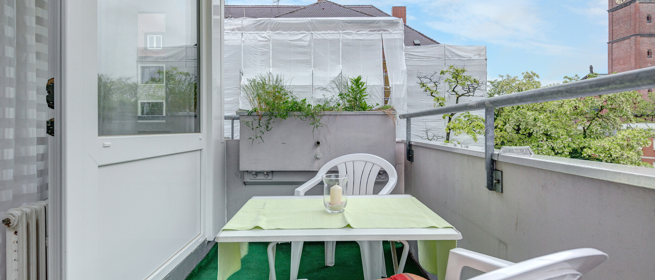 appartement München Schwabing (links der Leopoldstraße) 02 balcon 386