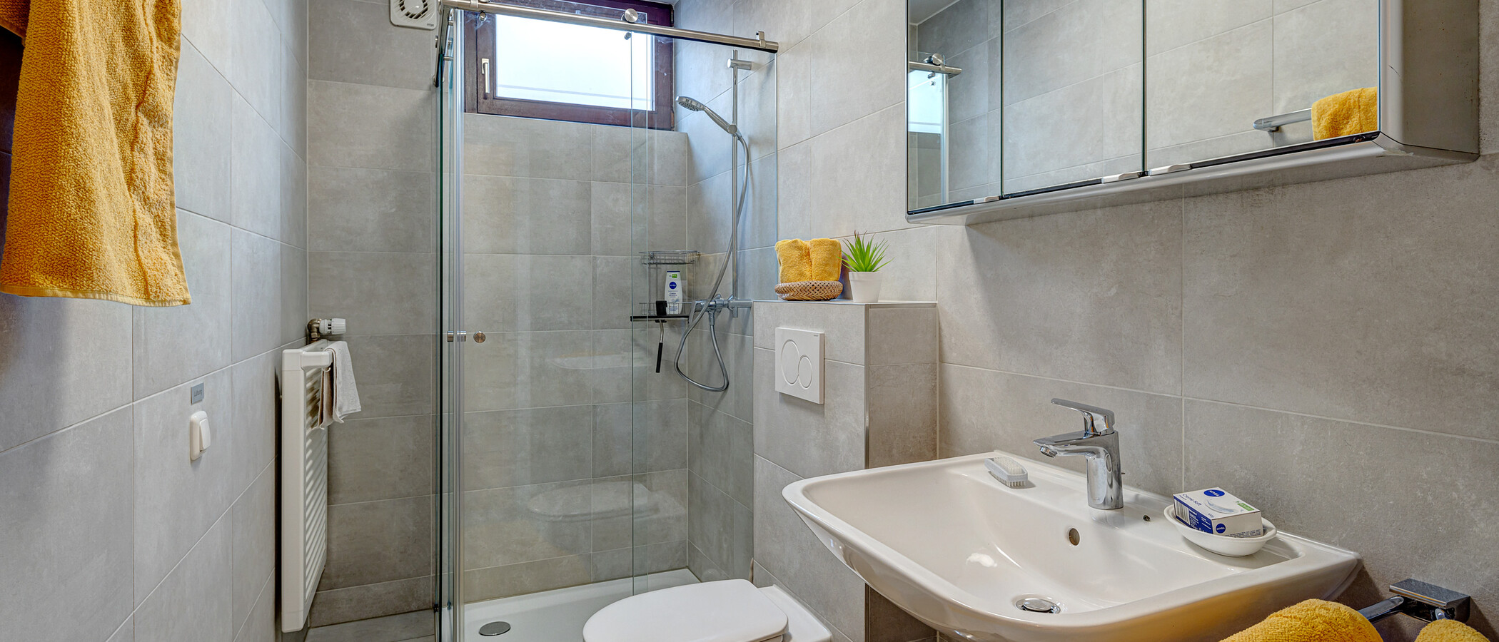 appartement München Berg am Laim 01 salle de bain 4038