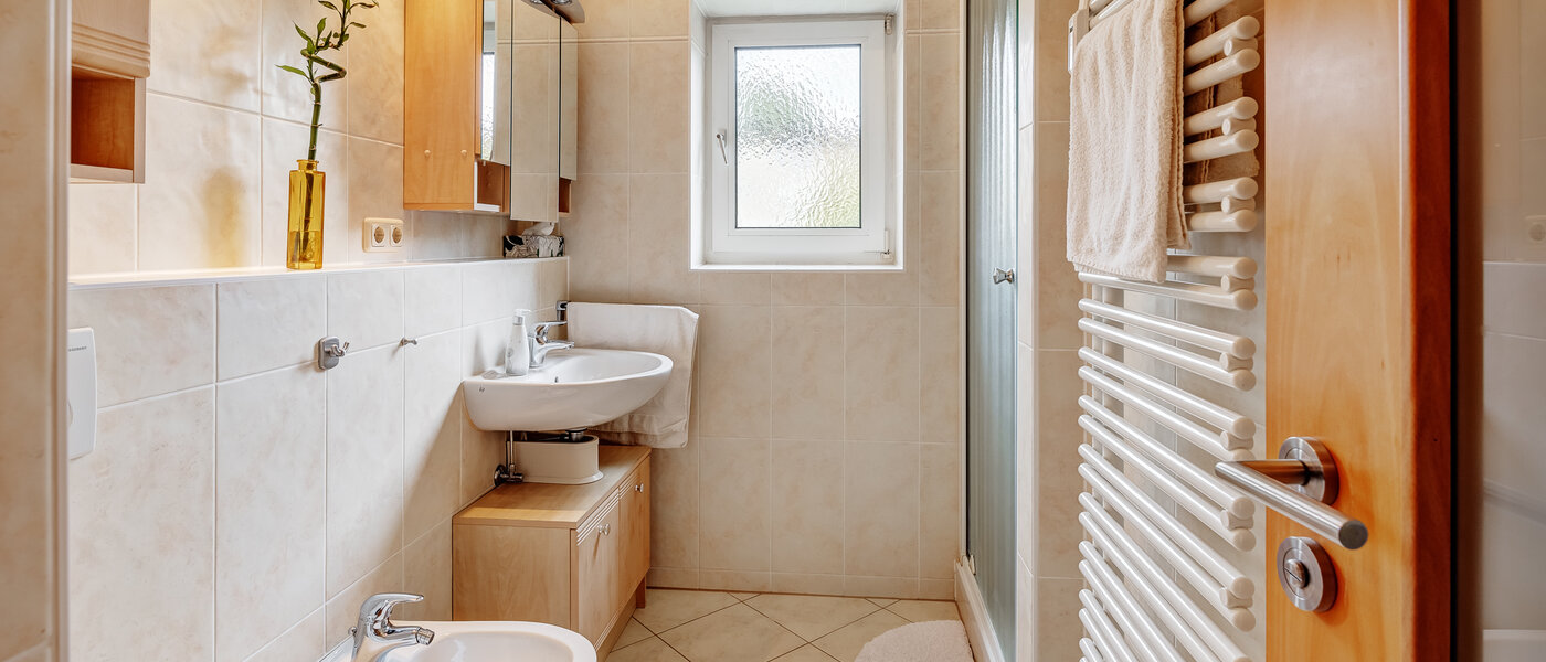 appartement München Parkstadt Bogenhausen 01 salle de bain 4053