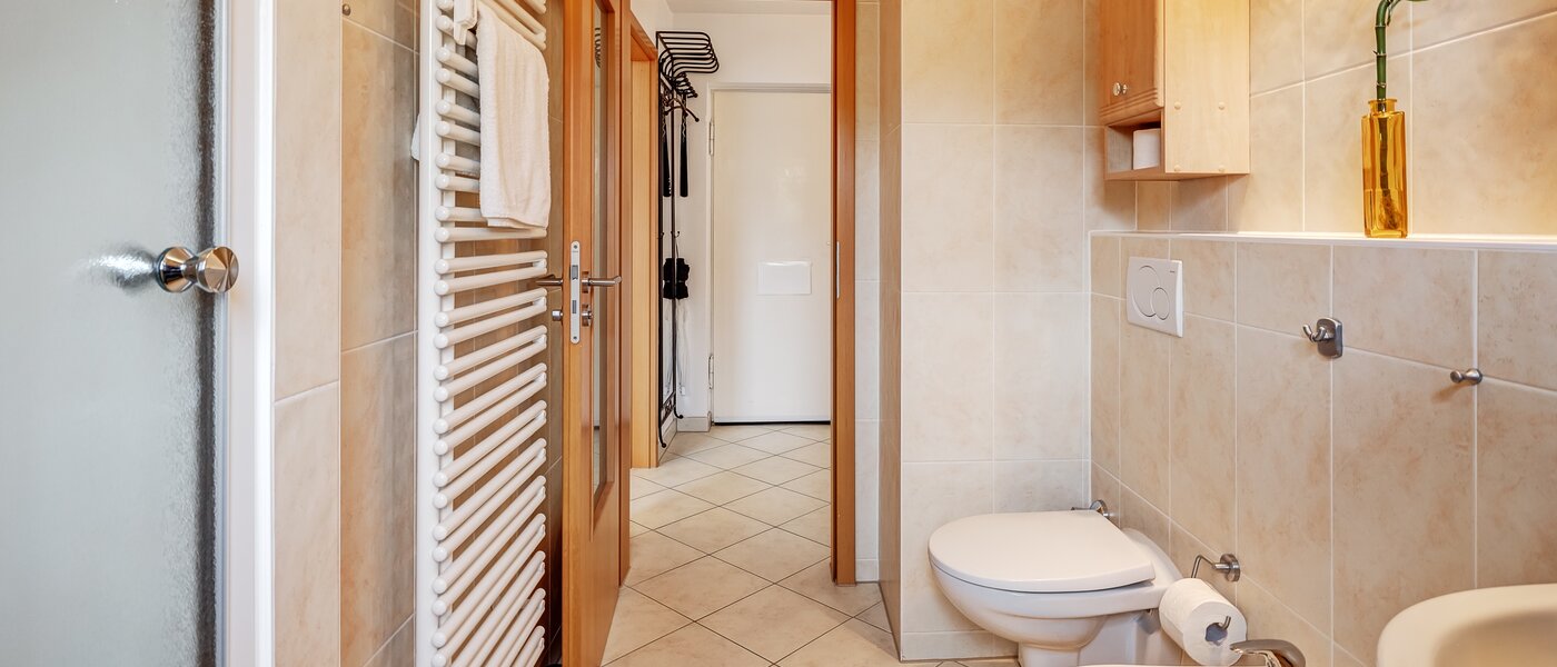 appartement München Parkstadt Bogenhausen 04 salle de bain 4053