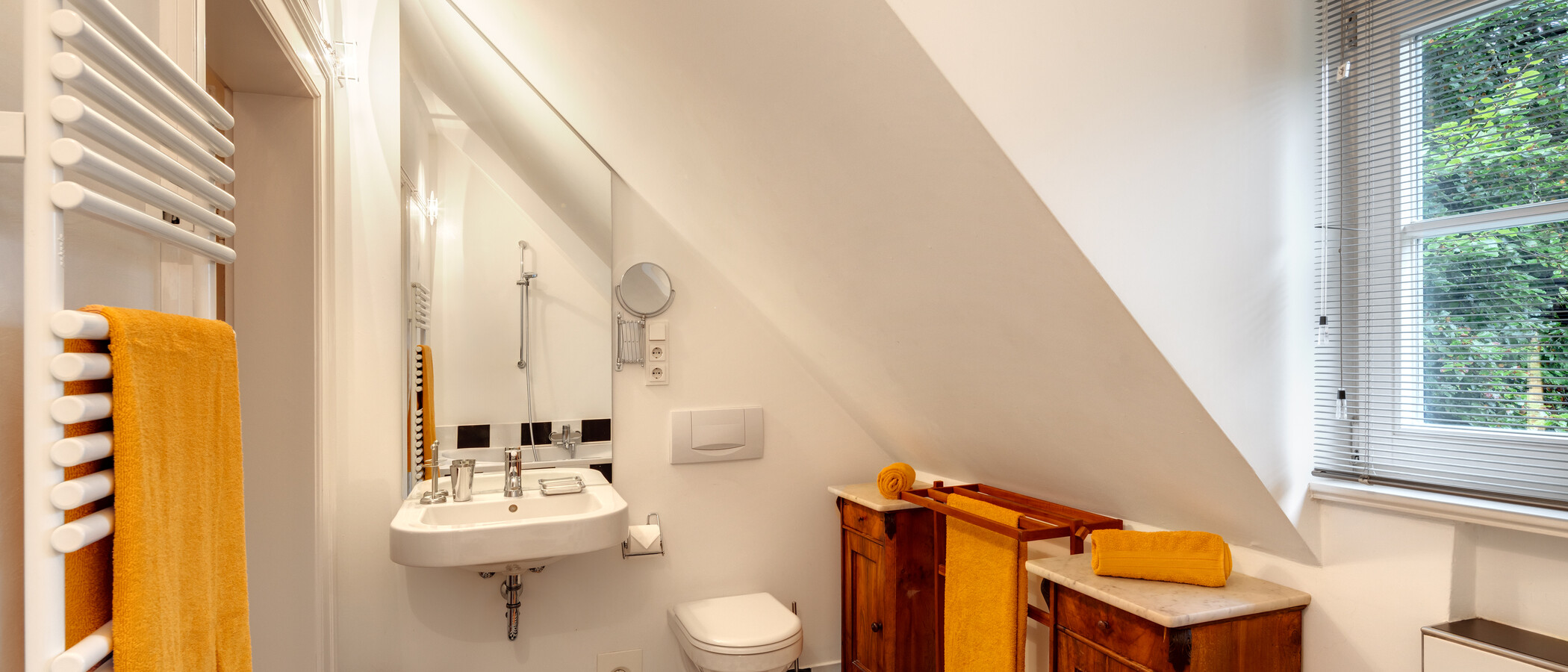 appartement style maisonnette München Pasing 03 salle de bain 407