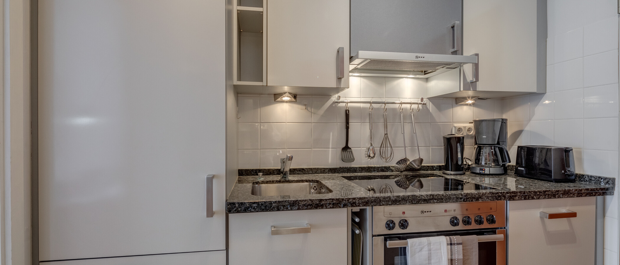 studio München Schwabing-West (rund um den Hohenzollernplatz) 01 cuisine 4086