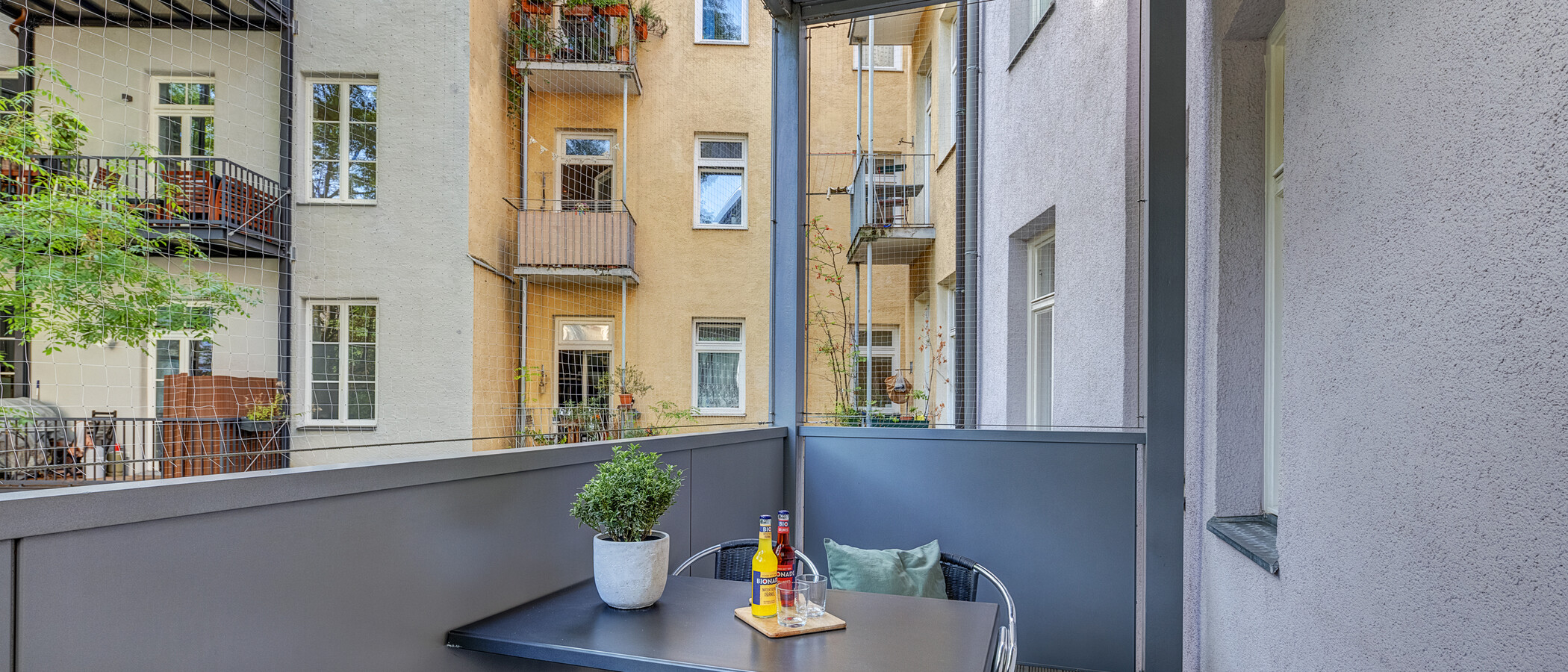 appartement München Maxvorstadt - Rund um den Josephsplatz 02 balcon 4242