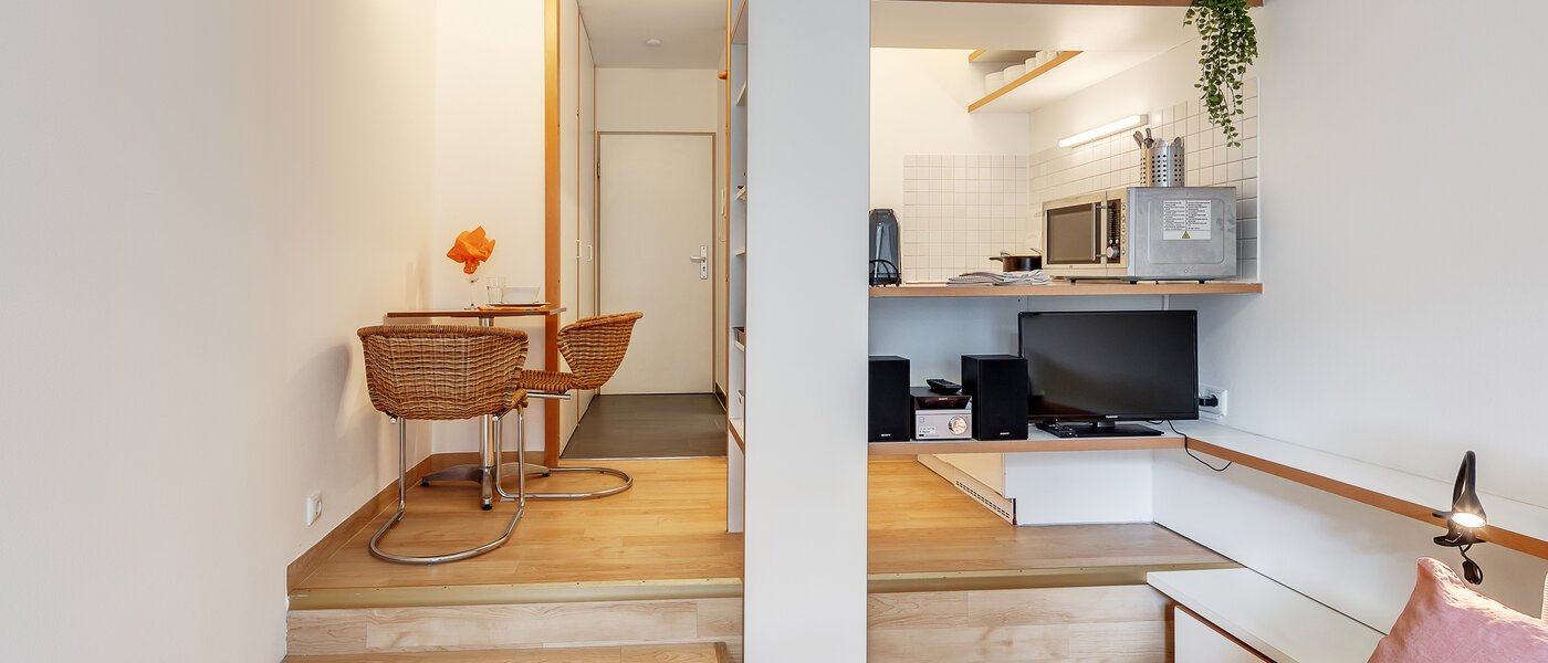 studio München Maxvorstadt - Museumsviertel 02 pièce à vivre 4250