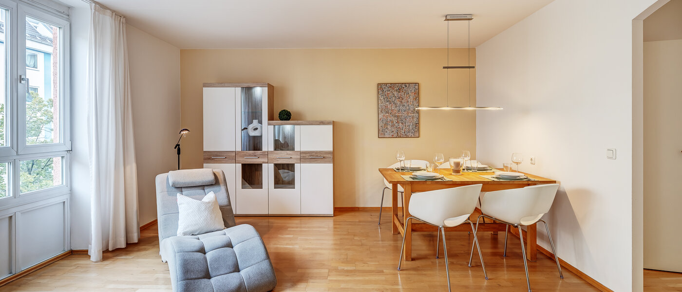 appartement München Maxvorstadt - Museumsviertel 04 pièce à vivre 4344