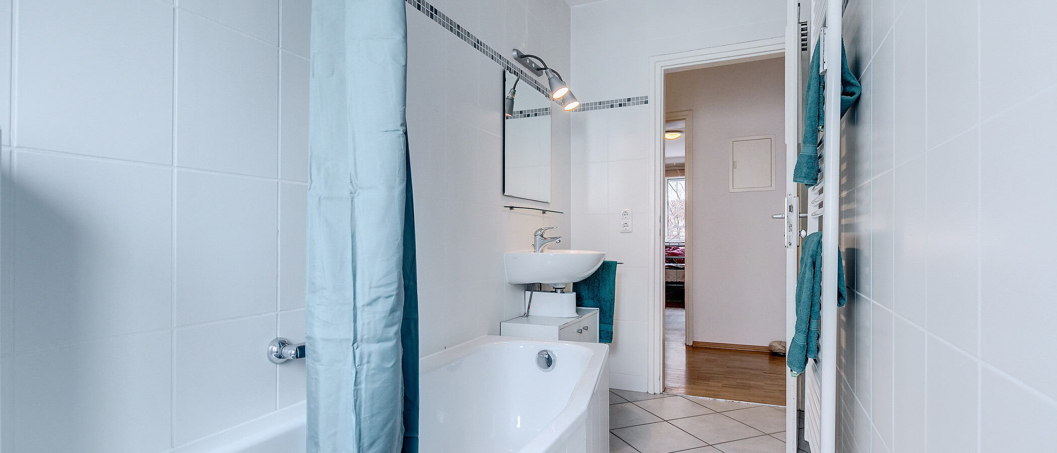 appartement München Schwabing-Georgenschwaige 02 salle de bain 4416