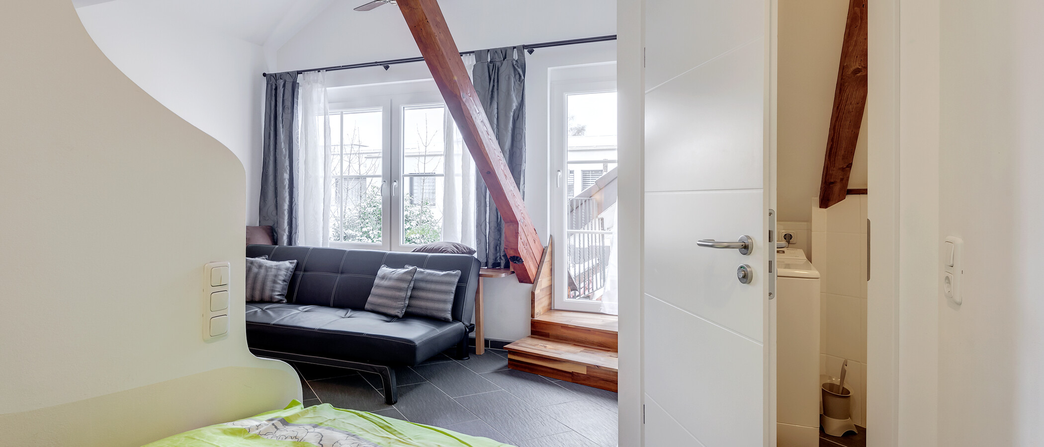 appartement sous les toits Unterföhring 02 chambres 4788