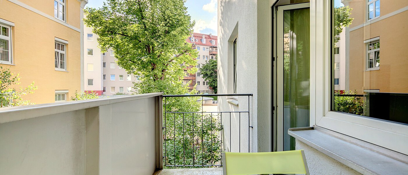 appartement München Schwabing-West (rund um den Hohenzollernplatz) 02 balcon 4890