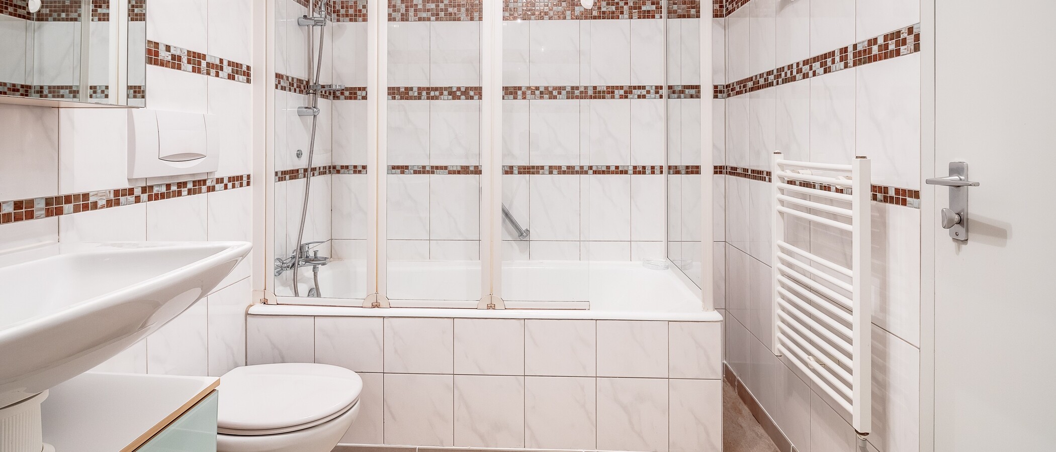 appartement München Schwabing-Nord (zw. Leopoldstraße & Englischen Garten) 01 salle de bain 4892