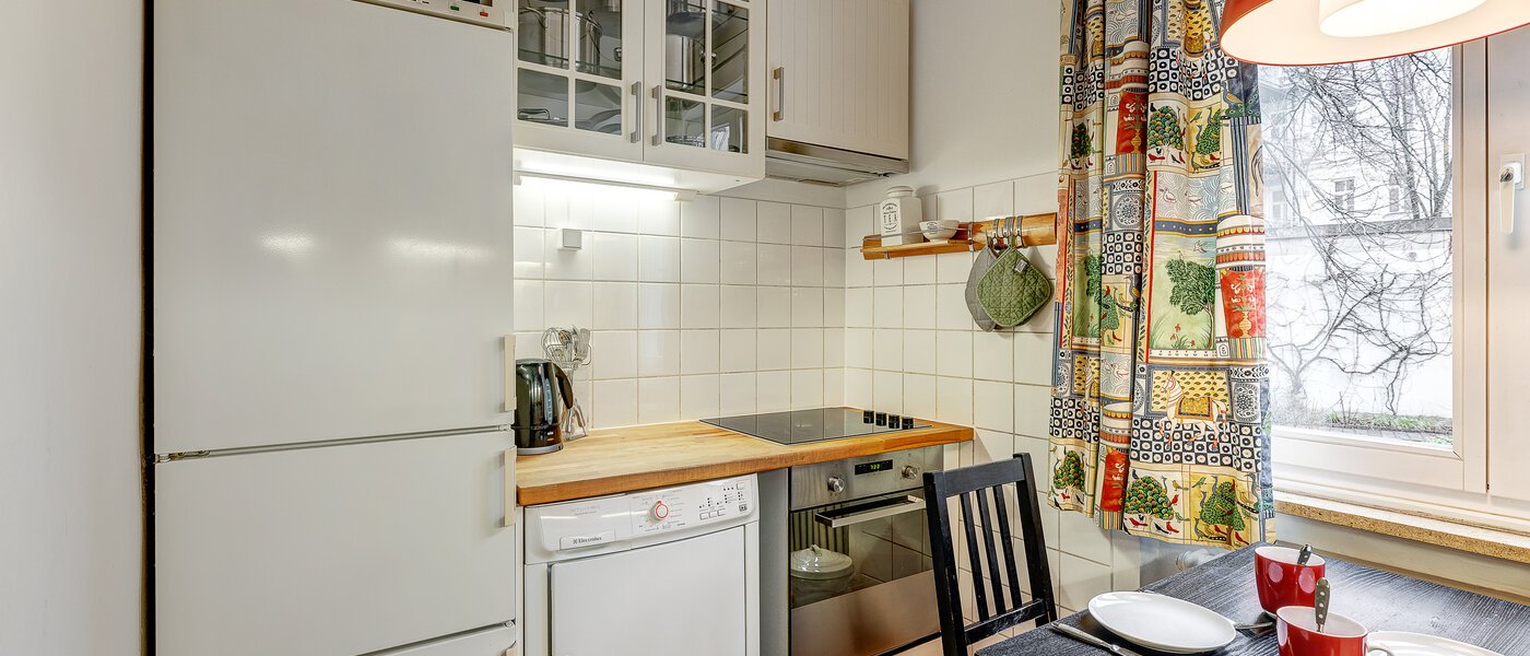 appartement München Schwabing (rechts der Leopoldstraße) 02 cuisine 4984