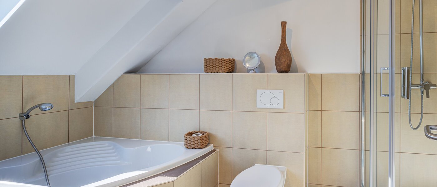 appartement style maisonnette München Au 02 salle de bain 5023